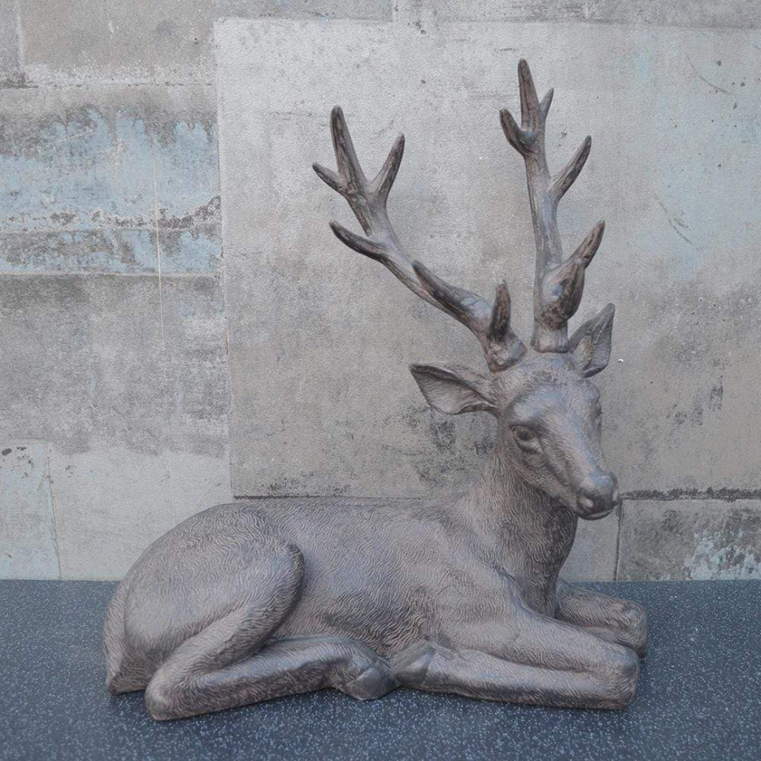 Sitting Stag Ornament